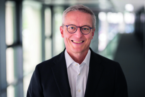 © Bundesminister für Digitales und Staatsmodernisierung, Karsten Wildberger, Ministre fédéral du Numérique et de la Modernisation de l’État.